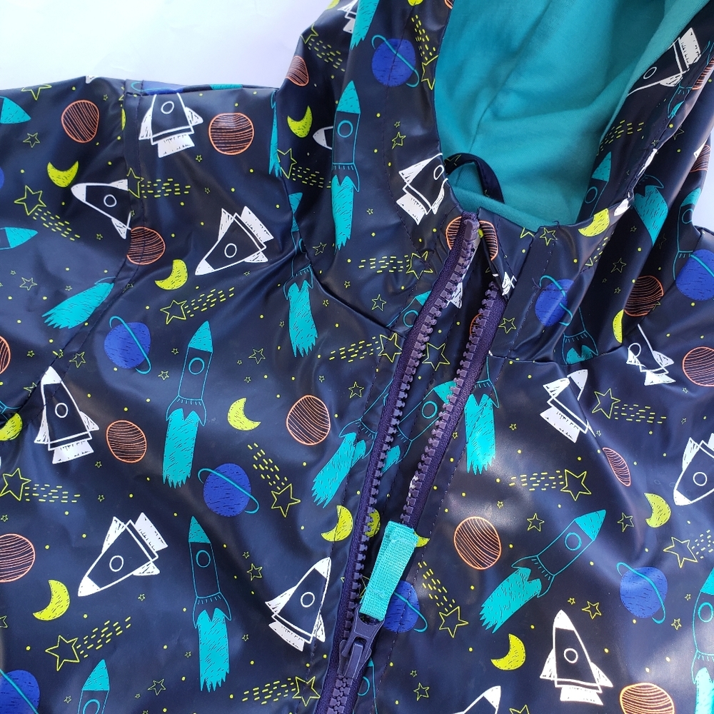 Cat & jack raincoat size 3t